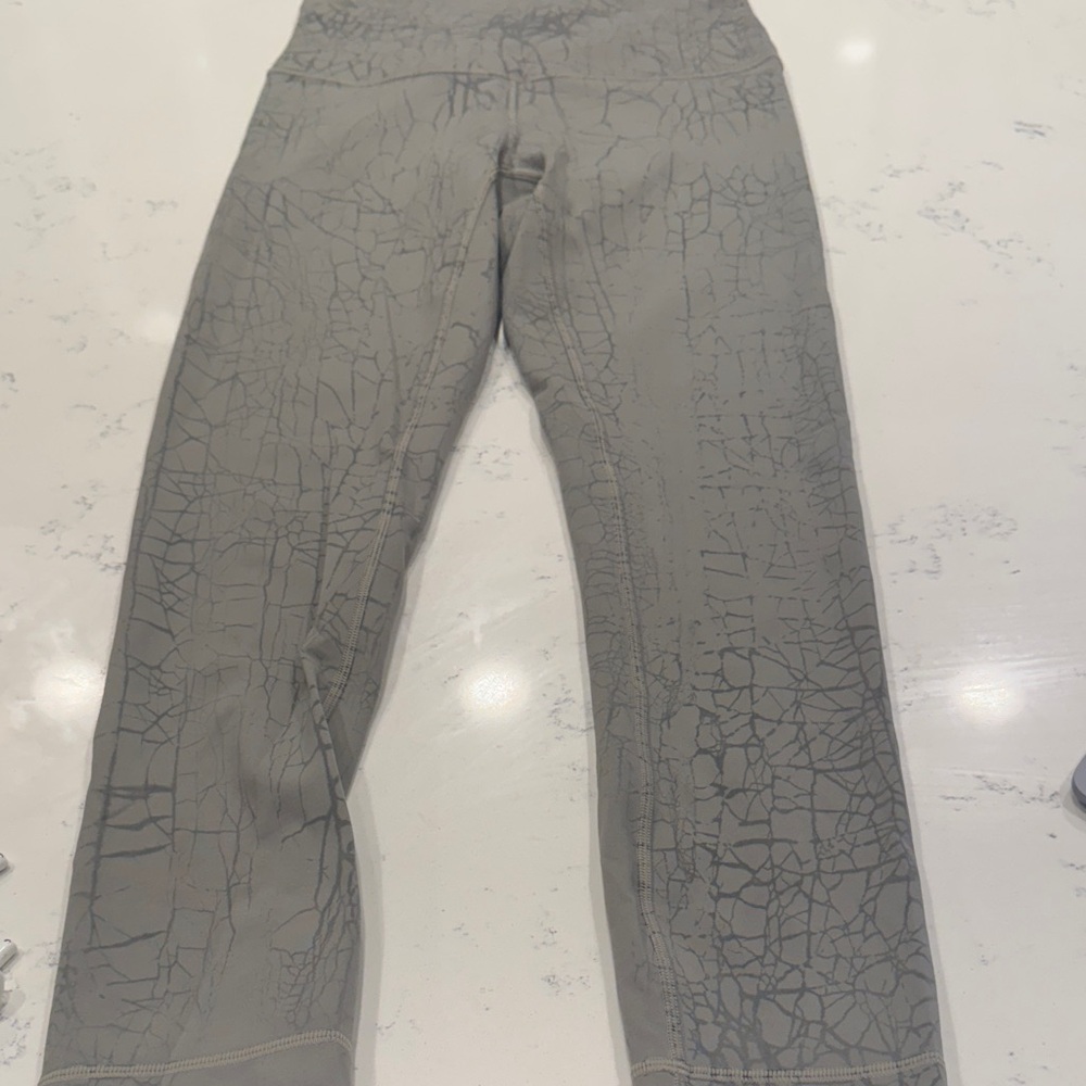 lululemon athletica Crackle Pattern Leggings